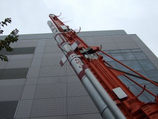 rocket01.jpg